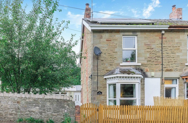 Alojamiento de 3 habitaciones en Drybrook