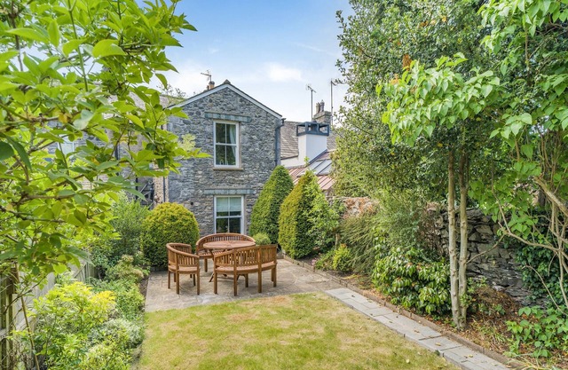 Alojamiento de 3 habitaciones en Cartmel