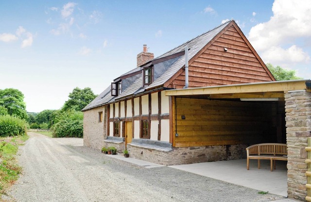 Alojamiento de 3 habitaciones en Peterchurch, cerca de Hay-on-Wye