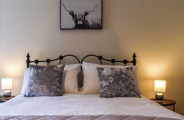 3 bedroom accommodation in Buxton