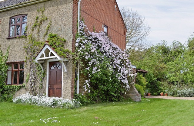Alojamiento de 3 habitaciones en Cawston, cerca de Norwich