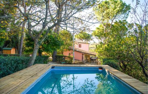 3 Bedroom Amazing Home In Montelabbate