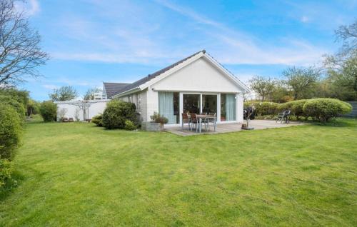 3 Bedroom Amazing Home In Føllenslev