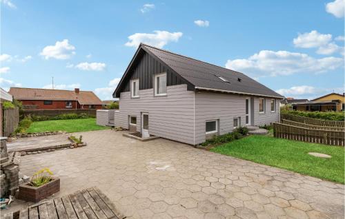 3 Bedroom Amazing Home In Ulfborg