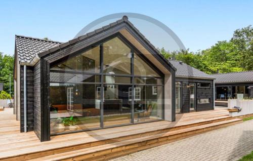3 Bedroom Amazing Home In Nexø