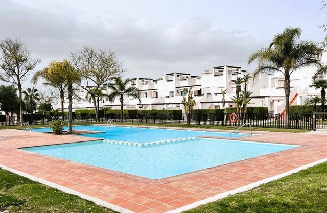 3 Bedroom Apartment on Golf Resort with Pool