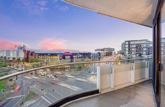 3 Bedroom Apartment 5 mins walking to Westfield Doncaster