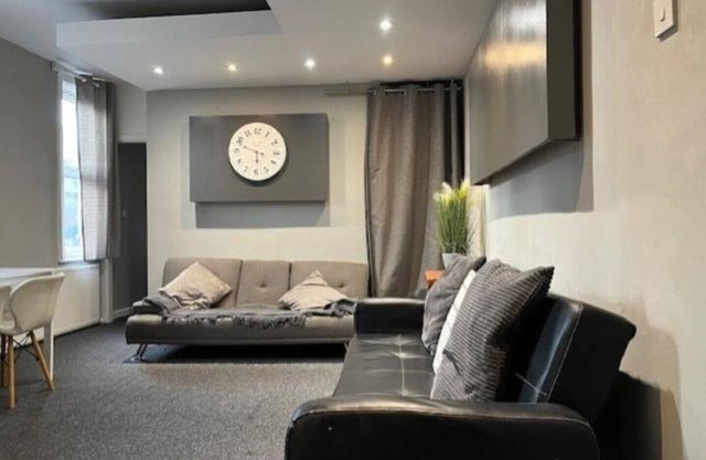3 Bedroom Apartment Close to City Centre