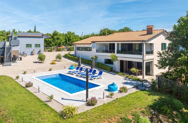Impresionante casa de 3 dormitorios en.