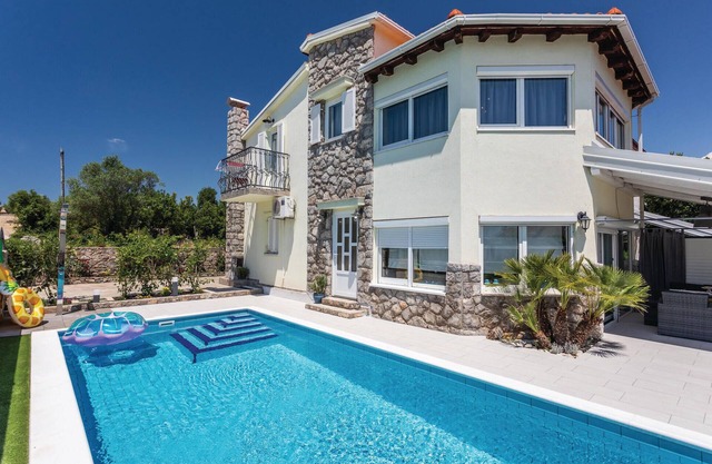 Impresionante casa de 3 dormitorios en.