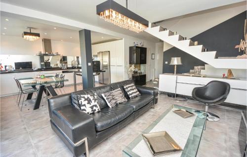 3 Bedroom Awesome Home In Carro