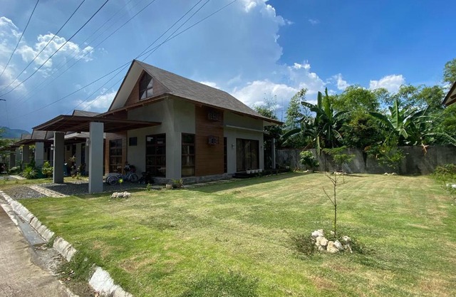 3 Bedroom Beach Villa in Danao City