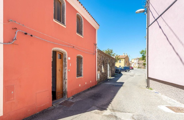 Bonita casa en Milis con cocina