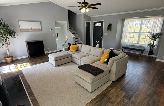 3-bedroom Charming House in Fabulous Marietta Great Backyard, quiet and relax!!