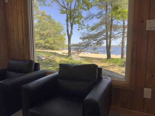 3-Bedroom Cottage #10 - Sand Bay