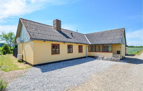 3 Bedroom Cozy Home In Sydals