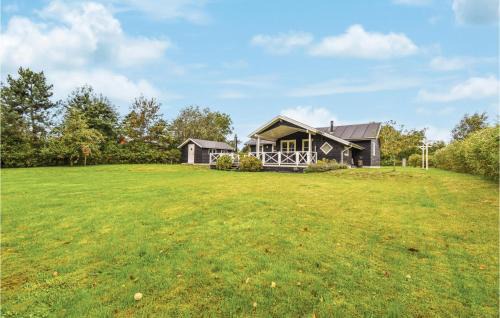 3 Bedroom Cozy Home In Martofte