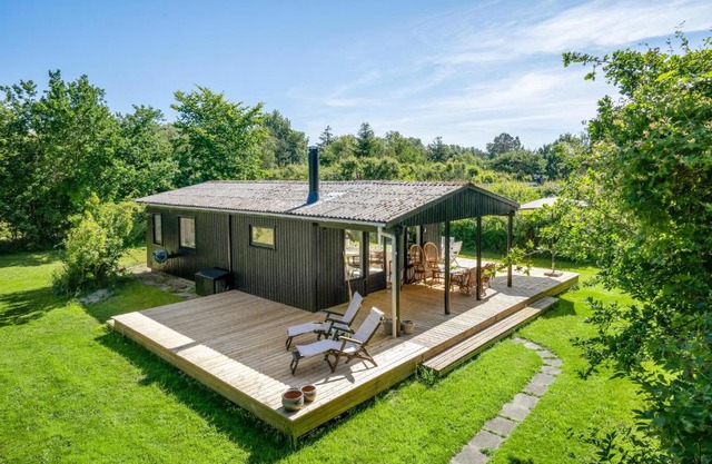 3 Bedroom Cozy Home In Sjællands Odde