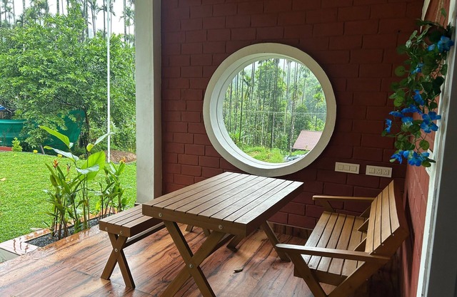 3-bedroom farmhouse in beautiful Attappadi
