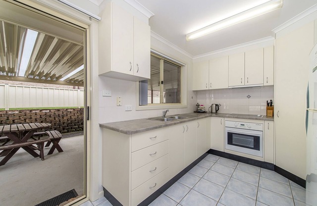 3 BEDROOM HOUSE IN QUIET LOCATION