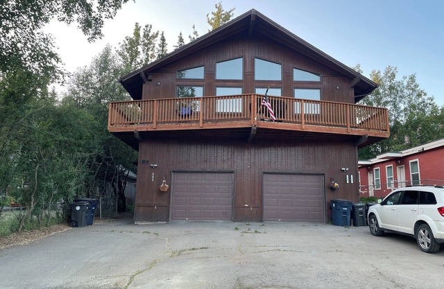 3-bedroom house in superb Anchorage w WiFi two smart tvs