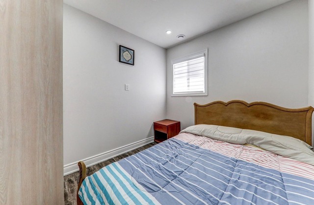 3 bedroom house near scugog lake