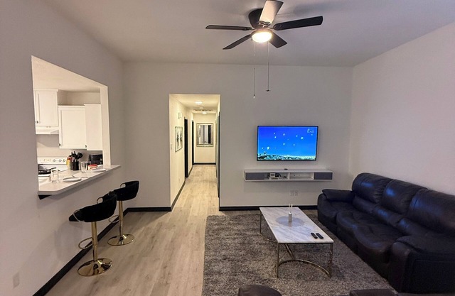 3-bedroom house in welcoming College Station with AC, WiFi