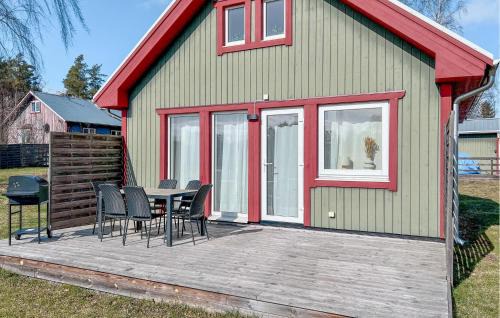 3 Bedroom Lovely Home In Löttorp