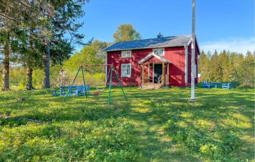 3 Bedroom Lovely Home In Sidensjö