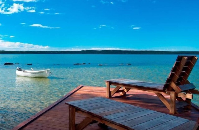 3 Bedroom Luxury Lakehouse (2 bedroom lockoff) - Double spas & wood fire