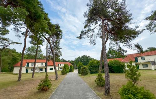 3 Bedroom Nice Apartment In Altenkirchen