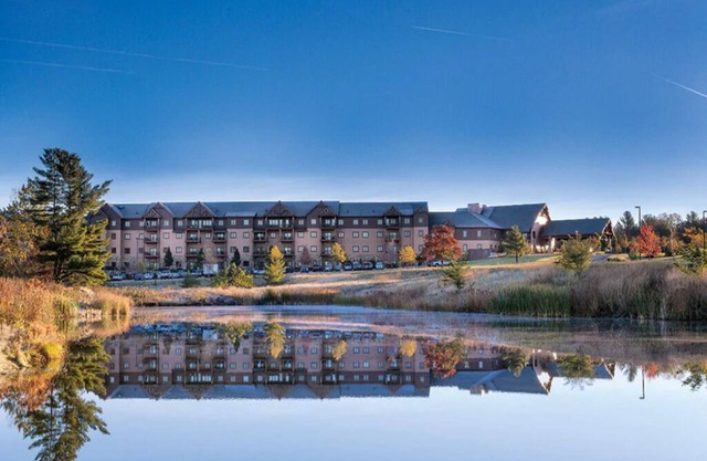3 Bedroom Presidential at Glacier Canyon Lodge!! Waterpark included!