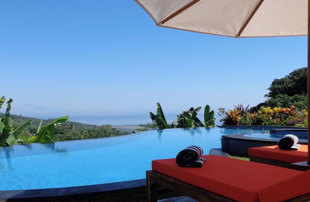 3-bedroom private pool villa at lovina