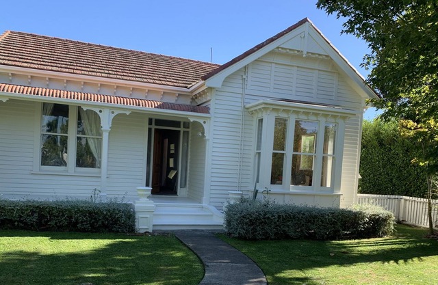 3 bedroom renovated Villa