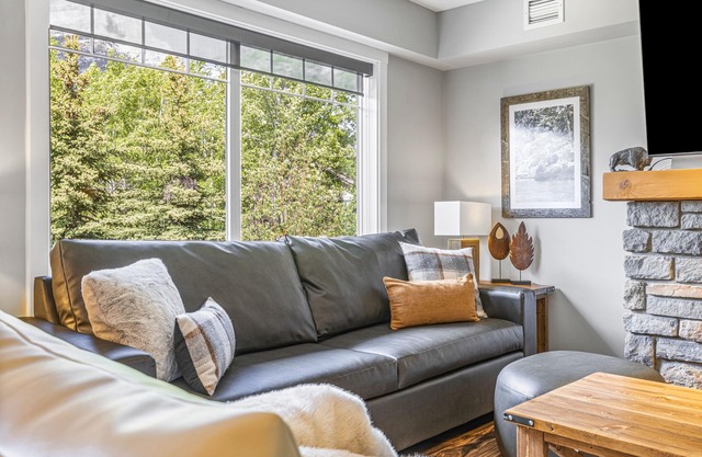 3 Bedroom Rocky Mountain Retreat