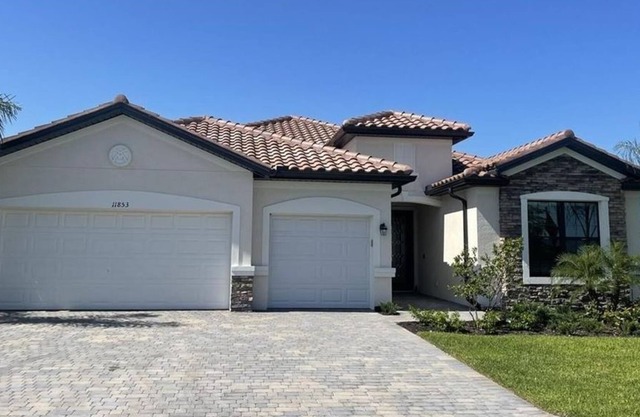 3 Bedroom Single family 226140 by Houzlet