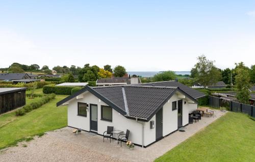 3 Bedroom Stunning Home In Hejls