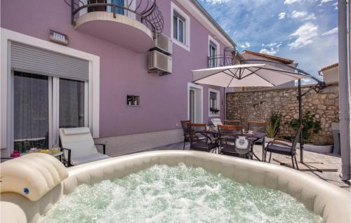 3 Bedroom Stunning Home In Grizane