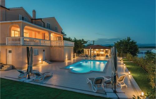 3 Bedroom Stunning Home In Krk