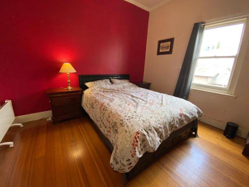 3 Bedroom Unit in the Heart of Beautiful Northcote