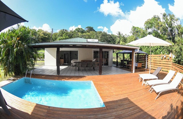 3 bedroom villa in riviã¨re-salã©e