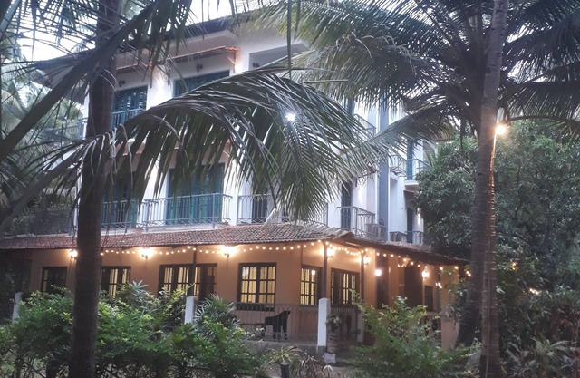 3-bedroom villa in enchanting Arossim with WiFi, AC & Garden in tropical privacy