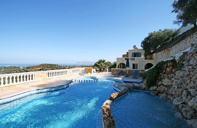 Villa Kalypso de 3 dormitorios con piscina privada (climatizada)