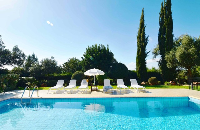 3 bedroom Villa Tala 67 with private pool and golf course views, Great for families, near Aphrodite Hills Resort village