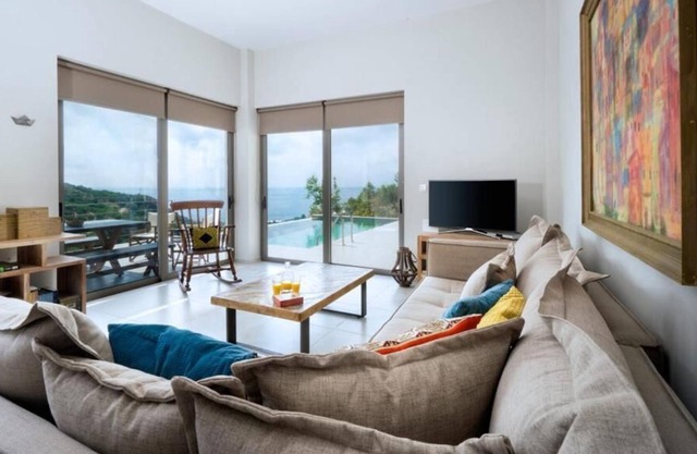 3-bedroom Villa with Extraordinary View