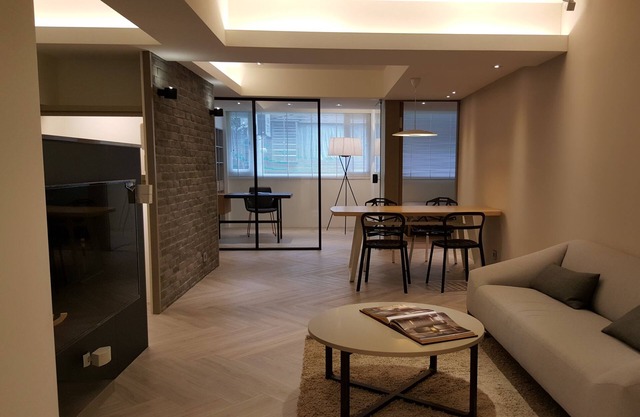 3 dormitorios + 1 sala de estudio + 3 baños (cerca de Taipei 101 y MRT)