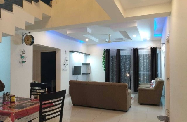 Apartamento dúplex de 5 bhk (refugios corporativos)