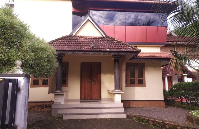 3 BHK homestay at Aranmula(a temple town famous for boat race, and valla sadhya)