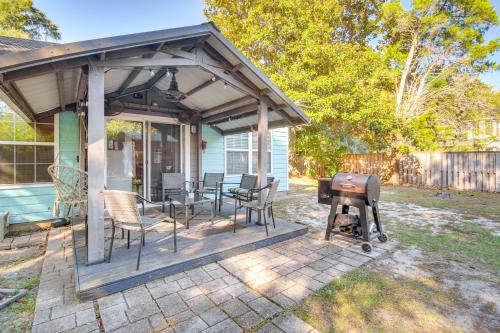 3 Blocks to Beach Gulfport Family Home
