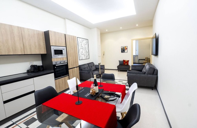 3 BR Brand New Apartment in Vibrant Testaccio